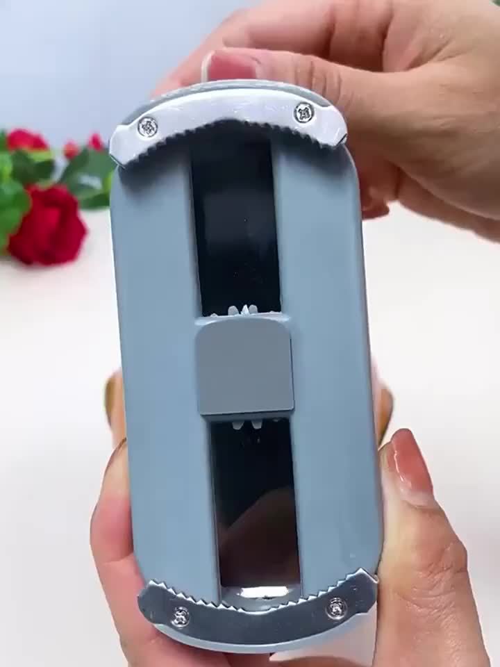 Adjustable Bottle and Jar Opener – Easy-Grip Manual Kitchen Tool