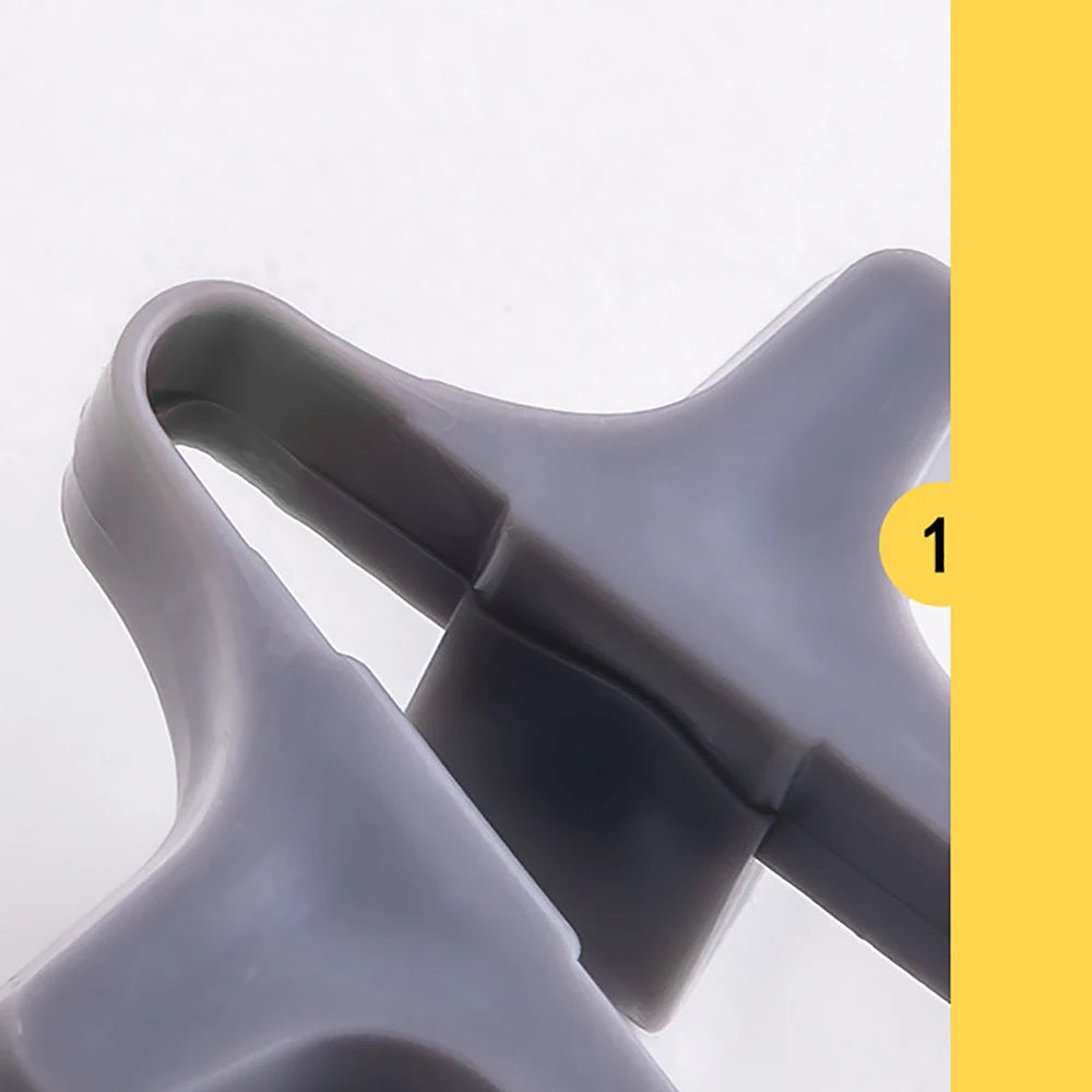 Finger Snack Chopsticks – No Mess Gaming & Reading Tool