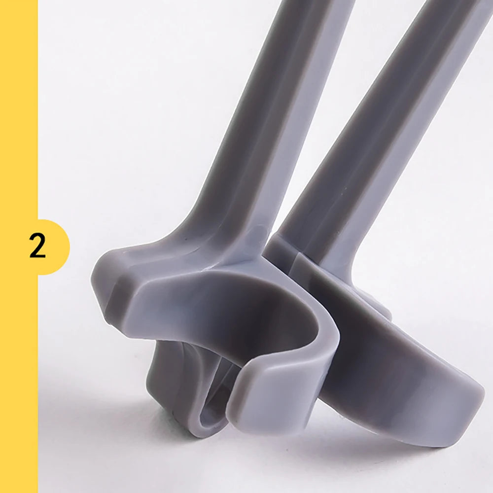 Finger Snack Chopsticks – No Mess Gaming & Reading Tool