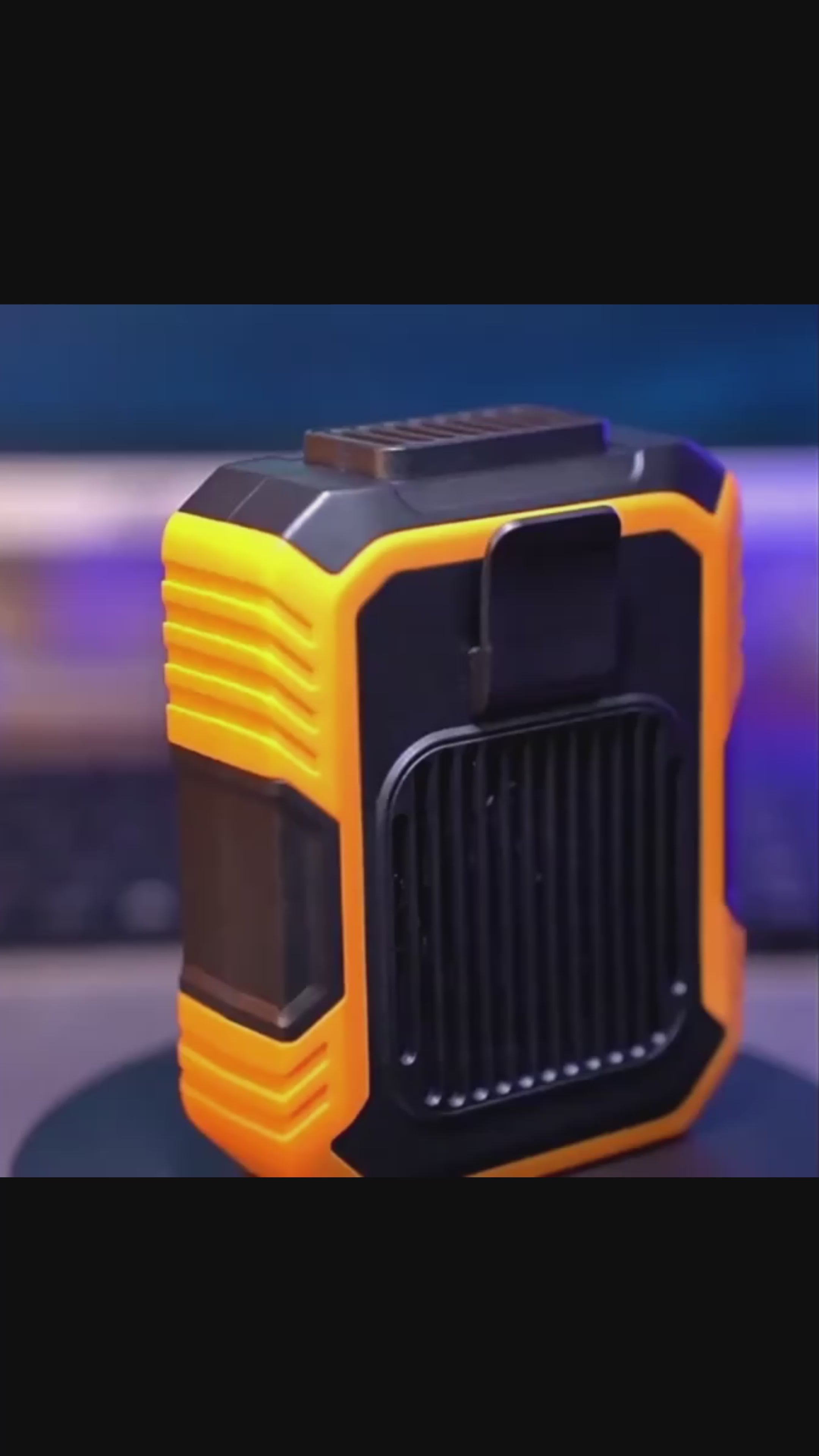 Wearable Waist Fan – 5-Speed Cooling Fan with Flashlight & Power Bank